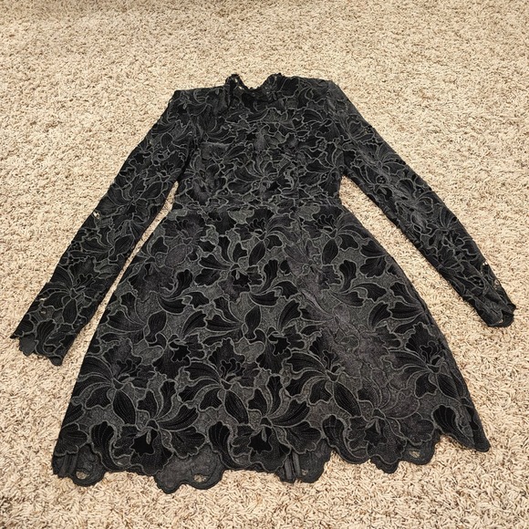 NADINE MERABI Dresses & Skirts - Nadine Merabi Black Lace Floral Embroidery Mini Dress Long Sleeve High Neck Sz S